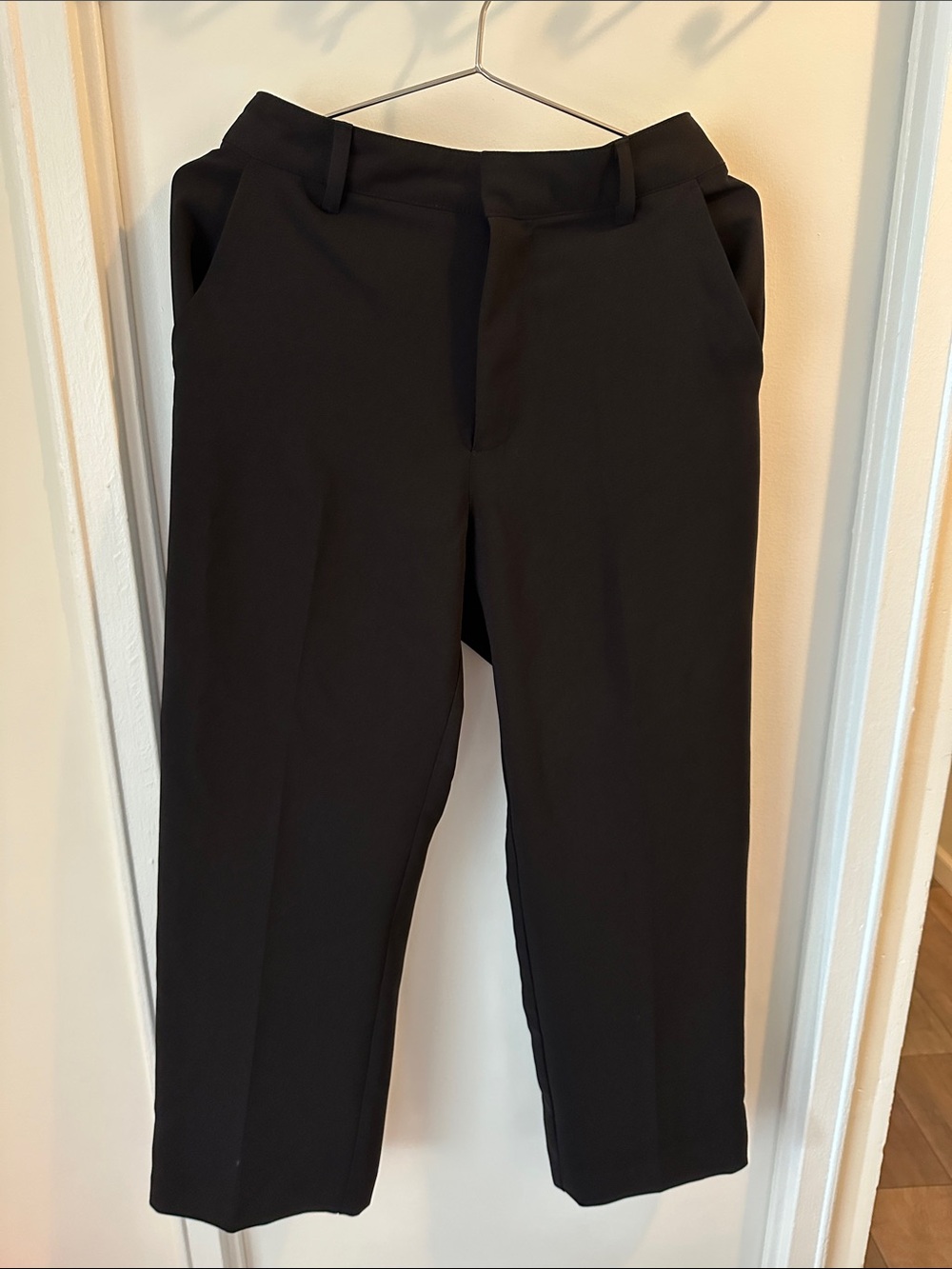 GAP Black Cropped Dress Pants